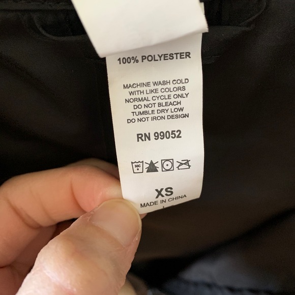 Live large windbreaker jacket - Picture 2 of 3